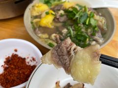 -大众跷脚牛肉馆·非遗传承单位(峨眉山店)