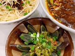 尖椒皮蛋-李与白包子铺(桐梓林店)