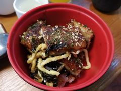 自制活鳗鱼盖浇饭-鳗鱼家·深夜食堂(军博店)