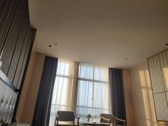 -菲拉拉漫温泉(东环路店)