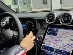 -上海星瀚奔驰4S店(红柳路店)