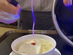 -海底捞火锅(上地华联店)