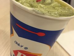 抹茶暴风雪-DQ·蛋糕·冰淇淋(新玛特分店)