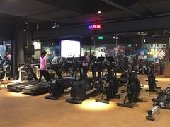 -VLines耀能运动24小时·月付制健身(京广桥店)