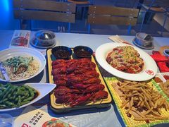 -肥肥虾庄·金牌油焖大虾(杨园滨江时代walk店)