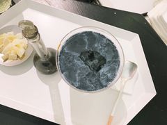 白加黑-茶是一枝花泡茶店