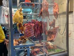 面包甜点陈列柜-灵记饭店(营地大街店)