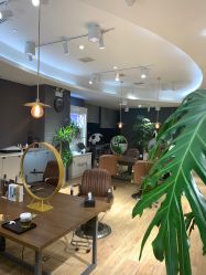 -意廊 Hair Salon