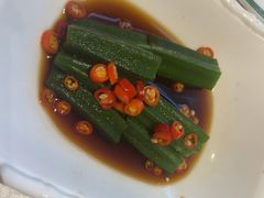 -沁香庭中餐厅·川粤菜(重庆高新假日酒店)