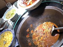 -挂旗柴锅鸡(蚌山区嘉年华店)