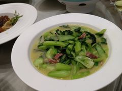 -南京悦客假日酒店