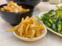 酸笋-龙记桂林米粉店(书城路店)