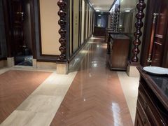 -王府井酒店(金桥港湾店)
