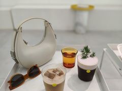 -YECLIP COFFEE 黄色回形针咖啡