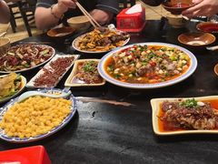 -醉八仙热酒馆(渝中店)