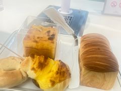 -红星前进面包牛奶公司(君太店)