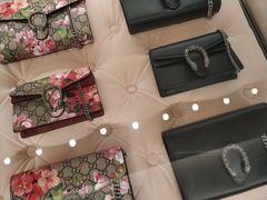 -Gucci(重庆IFS店)