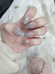-芊屿芊浔美甲