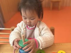 -小门牙好性格托育(北外滩中心)