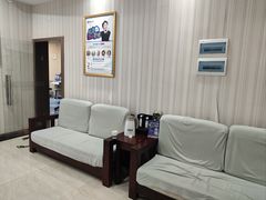 -优伢仕口腔(汽车西站店)