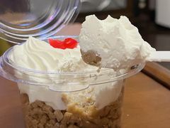 -红宝石·鲜奶小方·海派西点房(莘庄龙之梦店)