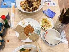 -贵凤凰贵州米粉(五道口店)