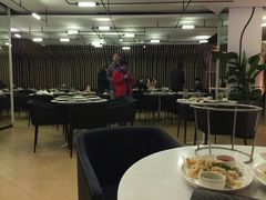 -WOLFGANG PUCK KITCHEN & BAR(迪士尼小镇店)
