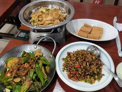 湘西外婆菜-湖南人家湘菜馆(镇江路店)