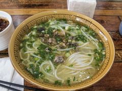 -正宗李家土鸡米线店