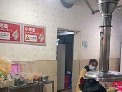 大堂-罗姐烧烤(东风路一段店)