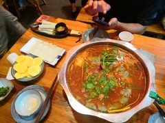 酸汤鱼-老凯俚酸汤鱼(鸿通城店)