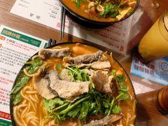 -肥汁米蘭香港米线(宁波路总店)