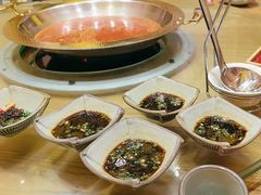 -野山舂·贵州现舂酸汤牛肉(东山店)