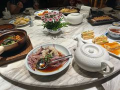 -广州花园酒店荔湾亭·地道点心·粤式饮茶