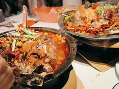 -鸣记脆皮烤鱼·海鲜烤鱼(三八广场店)