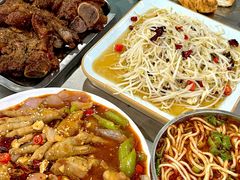 炒豆芽-佰运猪蹄(高陵店)