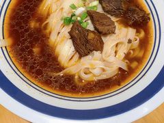 -霸蛮湖南菜·牛肉粉(荣京西街店)