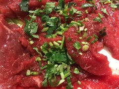 香菜嫩牛肉-憨石匠鲜菜土火锅(昆都店)