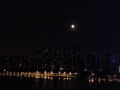 -南京眼步行桥