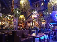 -临界音乐酒馆·小龙虾·江湖菜(华熙LIVE·鱼洞店)
