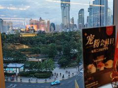 -捞王锅物料理(上海世茂广场店)