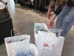 -北京利生体育商厦