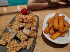 -暖食光·台式家庭餐厅·生日主题店(万达店)