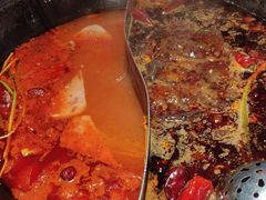 -周小明火锅(黑金冠社区店)