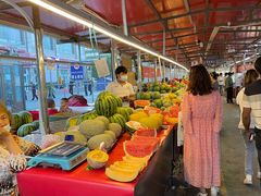 自助取餐区-乌恰市场