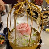 同埋係空氣中夾雜住不同味道既火煱配料。佢呢度醬介係