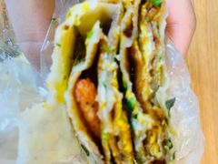 -正宗杂粮煎饼香软鸡蛋饼
