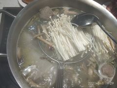 -黑山牛肉汤火锅(花城汇店)