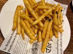-1886德国汽车餐厅(外滩十六铺码头店)