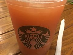 -星巴克(武汉欧利新天地店)